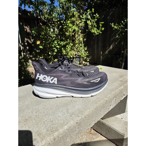 Hoka One One Clifton 9 Men's Size 12.5E Black/White F27224B - Picture 1 of 12